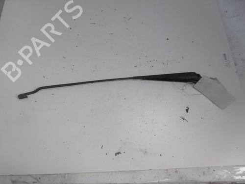 Used Front windshield wiper arm RENAULT CLIO II (BB_, CB_) 1.5 dCi (B/CB07) (65 hp) 23181909