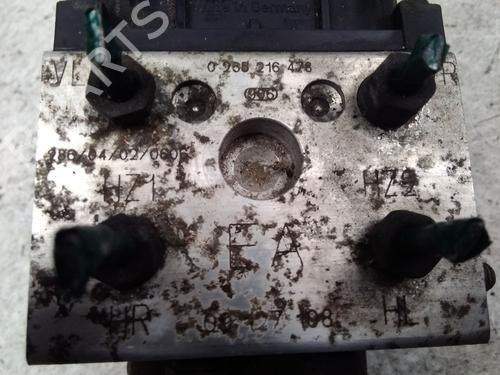 Used ABS pump ABS pump OPEL CORSA C (X01) 1.2 (F08, F68) (75 hp) 15749988 15749988