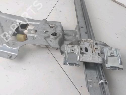 Used Front right window mechanism Front right window mechanism MERCEDES-BENZ SPRINTER 5-t Platform/Chassis (B906) 513 CDI (906.155, 906.253, 906.255, 906.153) (129 hp) 33562499 33562499