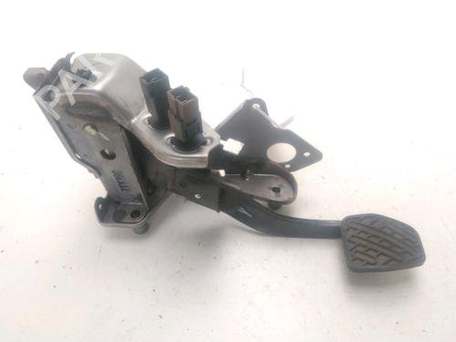 Used Break pedal Break pedal NISSAN JUKE (F15) 1.5 dCi (110 hp) 24878931 24878931