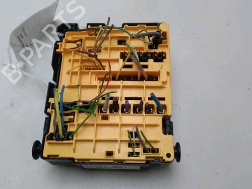 Used Fuse box Fuse box PEUGEOT 2008 I (CU_) 1.2 THP 110 / PureTech 110 (110 hp) 18968687 18968687