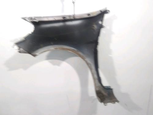Used Right front fenders RENAULT CLIO III (BR0/1, CR0/1) 1.5 dCi (BR17, CR17) (86 hp) 28445868