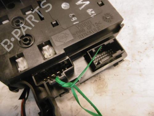 Used Steering column stalk Steering column stalk RENAULT GRAND SCÉNIC II (JM0/1_) [2004-2009] 15752135 15752135