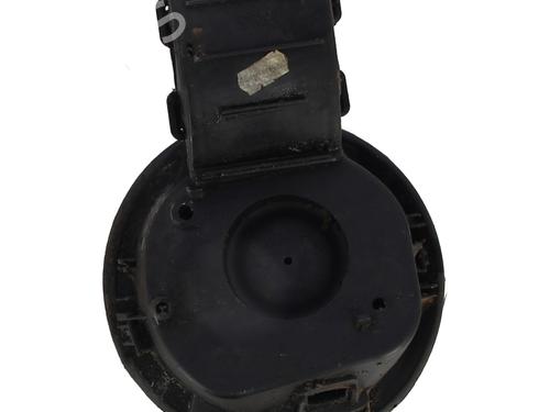 fuel-flap-renault-megane-iii-hatchback-bz01_-b3_-2008-31935785 main image