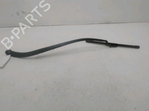 Front windshield wiper arm KIA SPORTAGE IV (QL, QLE) 1.7 CRDi | BP29046813C143 