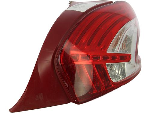 Right taillight PEUGEOT 208 I (CA_, CC_) 1.0 VTi | BP31796571C35 
