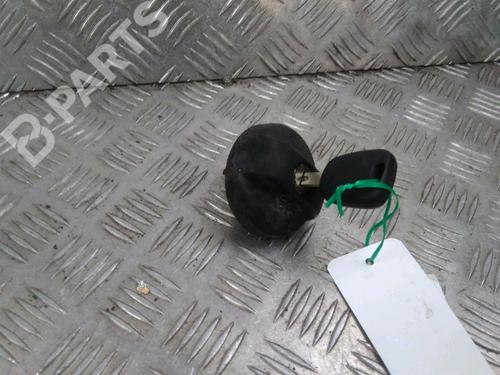 Trappe de carburant PEUGEOT 207 (WA_, WC_) 1.4 16V (95 hp) 11712047