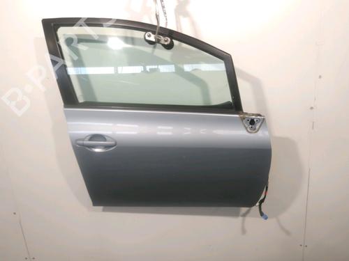 Used Right front door TOYOTA AURIS (_E15_) 1.4 D-4D (NDE150_, NDE150R) (90 hp) 29516671