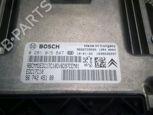 Used Engine control unit (ECU) PEUGEOT 308 I (4A_, 4C_) 1.6 HDi (92 hp) 16638473