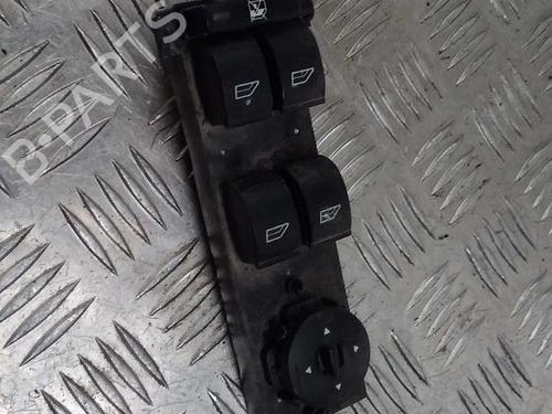 Used Left front window switch Left front window switch FORD FOCUS II Turnier (DA_, FFS, DS) 1.8 TDCi (115 hp) 15755943 15755943