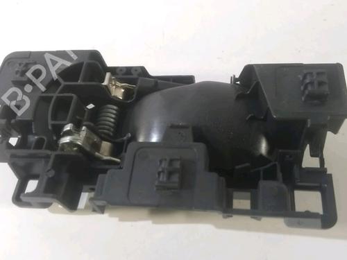 Used Front right interior door handle CITROËN C4 CACTUS 1.2 THP 110 (110 hp) 24882377