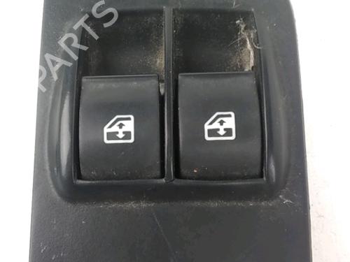 Used Left front window switch Left front window switch PEUGEOT BIPPER (AA_) 1.4 HDi (68 hp) 31179605 31179605