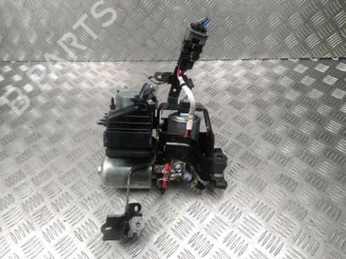 Used ABS pump TOYOTA C-HR (_X1_) 1.8 Hybrid (ZYX10_, ZYX11_) (98 hp) 13079134