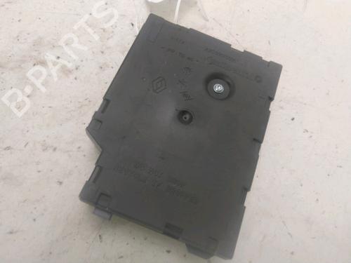 Card reader RENAULT CAPTUR I (J5_, H5_) 0.9 TCe 90 | BP29577977E4 