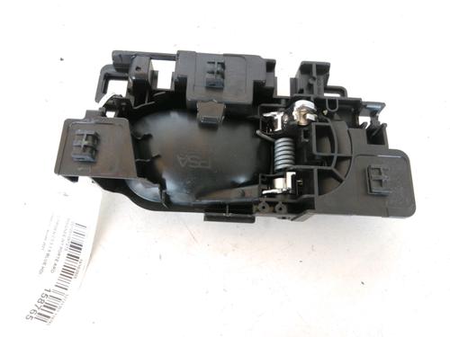 Used Rear right interior door handle CITROËN C3 III (SX) 1.5 BlueHDi 100 (SXYHYP, SXYHTU) (102 hp) 30483046