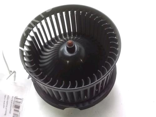Used Heater blower motor FORD FIESTA VI (CB1, CCN) 1.5 TDCi (75 hp) 18954167