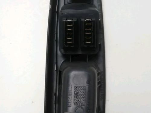Used Left front window switch Left front window switch RENAULT CLIO II (BB_, CB_) [1998-2016] 17558032 17558032