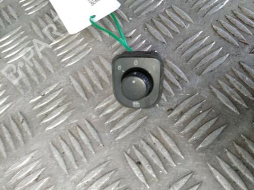 Used Mirror switch VW GOLF V (1K1) 1.9 TDI (105 hp) 11714052
