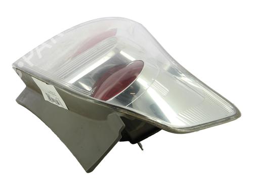 left-taillight-toyota-corolla-verso-zer_-zze12_-r1_-2004-2005-2006-2007-2008-2009-32038846 main image