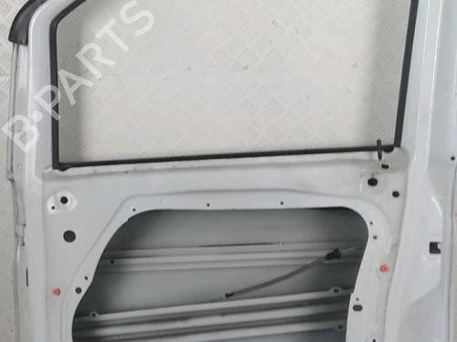 right-front-door-mercedes-benz-vito-van-w447-2014-37624532 main image