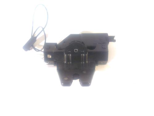 tailgate-lock-bmw-1-e87-2003-2004-2005-2006-2007-2008-2009-2010-2011-2012-2013-27394835 main image