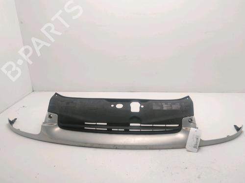 Gitter für RENAULT CLIO II (BB_, CB_) 1.9 D (B/CB0J) (65 hp) 22382033