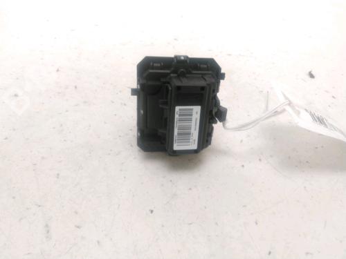 Used Heater resistor Heater resistor CITROËN C3 III Van (SX_, SY_) BlueHDi 100 (102 hp) 28086781 28086781