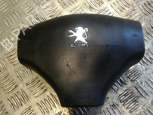 Used Driver airbag PEUGEOT 206 Hatchback (2A/C) 1.1 i (60 hp) 15396292