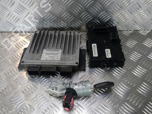 Used Engine control unit (ECU) RENAULT CLIO III (BR0/1, CR0/1) 1.5 dCi (BR17, CR17) (86 hp) 13078048