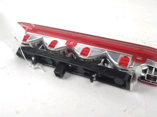 Used Third brake light Third brake light PEUGEOT BOXER Van 2.2 BlueHDi 140 (140 hp) 33971464 33971464
