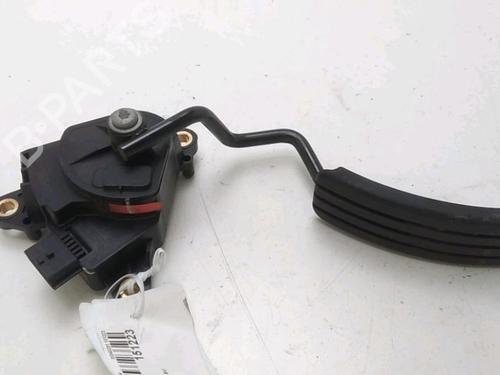Used Break pedal Break pedal RENAULT CLIO III (BR0/1, CR0/1) 1.5 dCi (C/BR0G, C/BR1G) (68 hp) 19702171 19702171