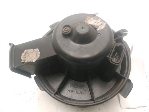 Used Heater blower motor PEUGEOT 206 Hatchback (2A/C) 1.9 D (69 hp) 23065458
