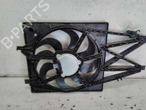Used Radiator fan Radiator fan 15747959 15747959
