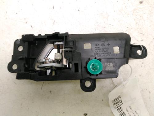 Used Rear right interior door handle KIA SPORTAGE IV (QL, QLE) 1.7 CRDi (141 hp) 29344967