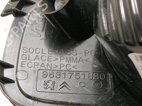 Used Right taillight Right taillight CITROËN C3 Picasso (SH_) 1.6 BlueHDi 100 (99 hp) 30980423 30980423