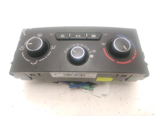 Used Climate control PEUGEOT 207 (WA_, WC_) 1.6 HDi (92 hp) 25706088