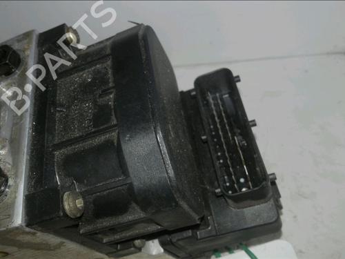 Used ABS pump VW PASSAT B3/B4 Variant (3A5, 35I) [1988-1997]  15749758