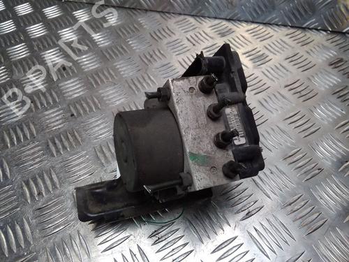 Used ABS pump NISSAN MICRA III (K12) 1.2 16V (80 hp) 23180556
