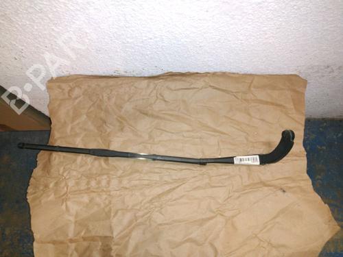 Used Front windshield wiper arm MERCEDES-BENZ A-CLASS (W169) A 180 CDI (169.007, 169.307) (109 hp) 18780306