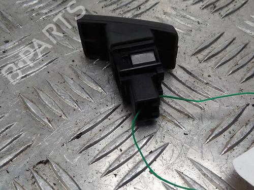 Used Warning switch SUZUKI SWIFT III (MZ, EZ) 1.3 DDiS (RS413D) (69 hp) 11517812