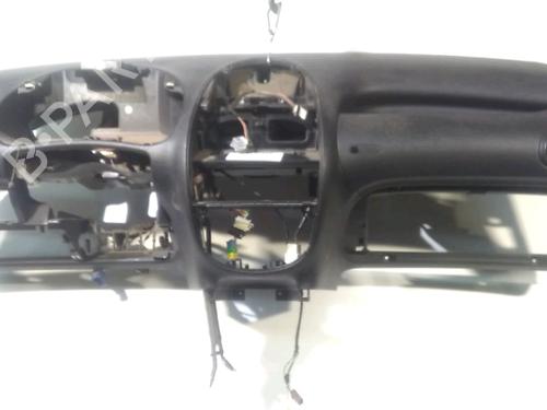 Salpicadero Salpicadero PEUGEOT 206 Hatchback (2A/C) 2.0 S16 (135 hp) 23989963 23989963