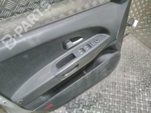 Left front door KIA CEE'D SW (ED) 1.6 CRDi 115 | BP11714194C2 