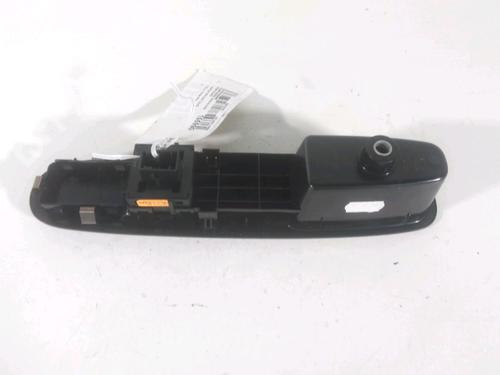 Used Left front window switch Left front window switch LANCIA YPSILON (312_) 1.2 (312.PXA1A, 312.YXA1A) (69 hp) 26405343 26405343
