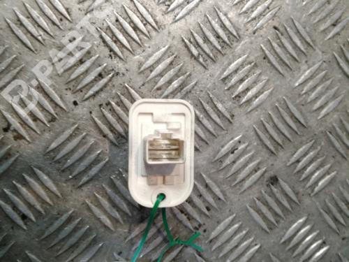Used Heater resistor OPEL AGILA B (H08) 1.0 (F68) (68 hp) 11712455