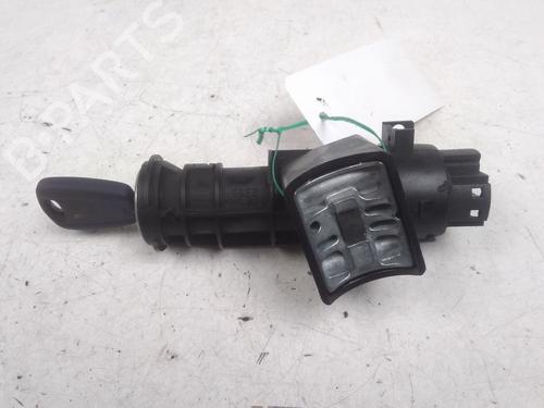 Used Ignition barrel Ignition barrel FIAT PUNTO (188_) 1.9 JTD 80 (188.237, .257, .337, .357) (80 hp) 15749176 15749176