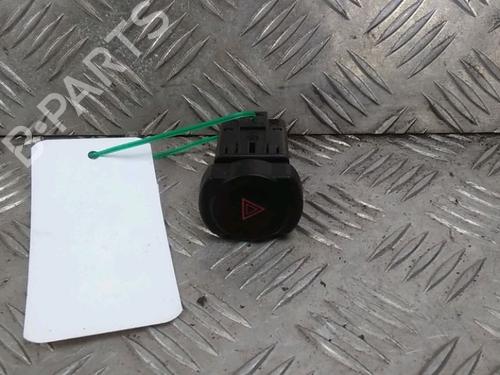 Used Warning switch Warning switch DACIA SANDERO 1.5 dCi (88 hp) 11712886 11712886