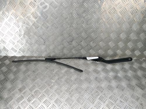 Used Front windshield wiper arm BMW 1 (E81) 118 d (143 hp) 14903412