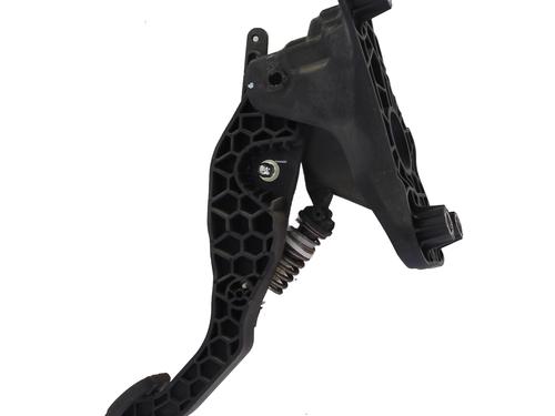 Clutch pedal RENAULT CLIO V (B7_) 1.5 Blue dCi 115 (B7AD) | BP32659634I13