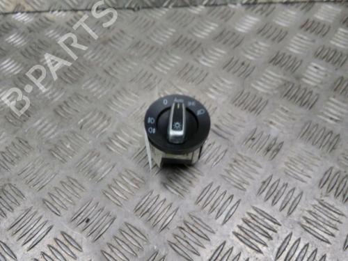 Used Headlight switch VW SCIROCCO III (137, 138) 2.0 TDI (140 hp) 13079960