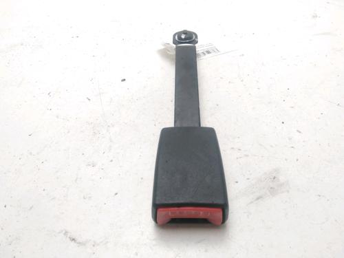 Used Seat buckle RENAULT CLIO III Grandtour (KR0/1_) 1.5 dCi (88 hp) 21947363